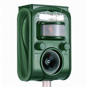 2021 - Repelente solar ultrasónico para ratas, ardillas, ciervos, mapache, mofeta, conejo, topo, perro, gato, impermeable, con detector de movimiento (verde)