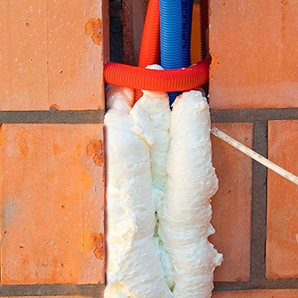 Akfix 895 - Espuma aislante en aerosol para bloques de plagas (3 x 5 onzas) - Relleno de huecos, bloqueador de agujeros para mouse, espuma expandible de poliuretano para barrera de roedores, relleno - Image 5