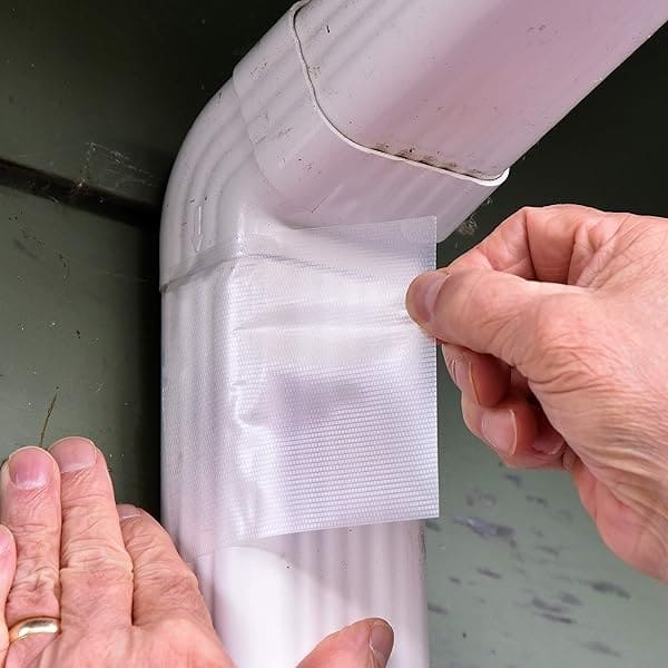 Cinta adhesiva transparente, ultra alto rendimiento, resistente a la intemperie, para reparaciones discretas, sin mostrar y montaje, uso residencial, comercial e industrial | por Gaffer Power (4 pulgadas x 4 pulgadas) - Image 4