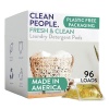 Clean People - Detergente ultra concentrado para colada, aroma fresco de 96 cargas. Alimentado por ingredientes naturales a base de plantas, embalaje reciclable, lucha contra manchas y funciona con todas las máquinas