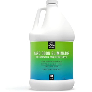 Eliminador de olores de patio para perros más citronela – Desodorante de patio al aire libre para orina y caca de perro – Recambio de 66 onzas líquidas elimina el olor del césped y el patio – Uso en césped, patios, grava, hormigón y más