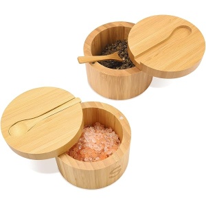 HTB Salero de bambú con cuchara, recipientes de especias de cocina con tapas giratorias magnéticas, juego de 2 recipientes de condimentos grabados con S y P