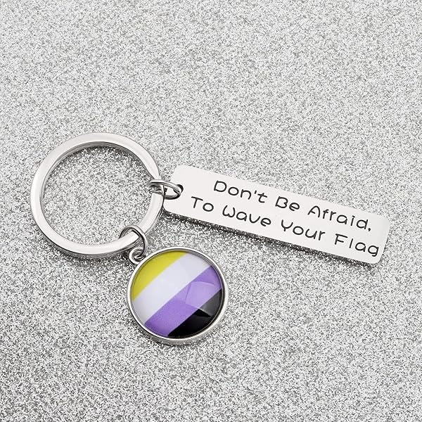 KEYCHIN Llavero de orgullo gay LGBT con texto en inglés "Don't Be Afraid To Wave Your Flag", Onda tu bandera no binaria, 5.0*1.2 - Image 4