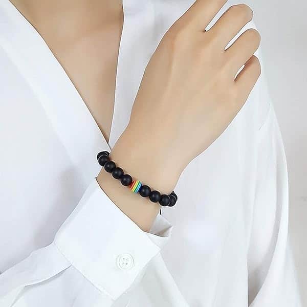 Nanafast 2 pulseras de orgullo LGBTQ con abalorio de 8 mm/10 mm para parejas de arcoíris para gays y lesbianas, turquesa, roca de lava, ágata mate, pulsera trenzada de orgullo LGBT, regalo ajustable, Fibra sintética - Image 7