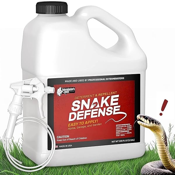 Snake Defense Repelente de serpientes naturales, eficaz y seguro, pulverizador de un galón con pulverizador remoto para una fácil aplicación | para todo tipo de serpientes | no venenosas y venenosas…