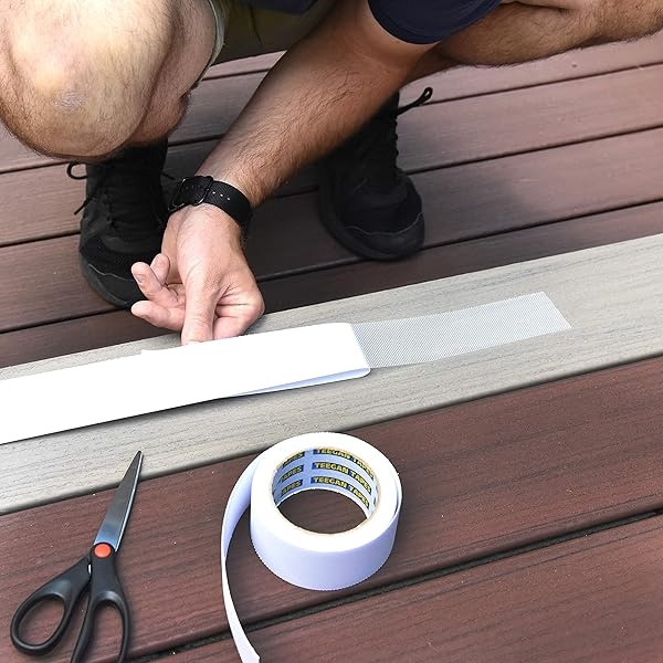 Teegan Tapes - Cinta antideslizante de fricción de seguridad transparente para exteriores, hogar, uso comercial e industrial, escaleras, escaleras, baño, cinta de agarre transparente - Image 5